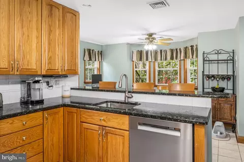 415 Golfview Rd, Wallingford, PA 19086 photo 17