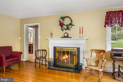 415 Golfview Rd, Wallingford, PA 19086 photo 25