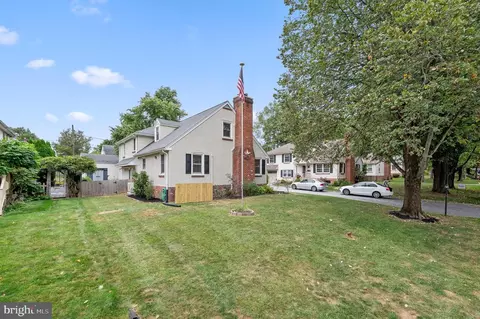 103 Calvarese Ln, Wayne, PA 19087 photo 4