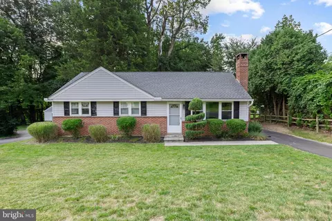 1911 Bergdoll Ave, Boothwyn, PA 19061