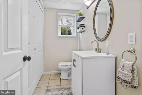 Bath - 85 Ruby Rd, Chadds Ford, PA 19317 photo 1 of 2