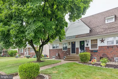 821 6th Ave, Folsom, PA 19033