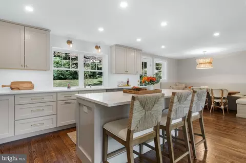 Kitchen - 807 Eagle Rd, Wayne, PA 19087 photo 6 of 8
