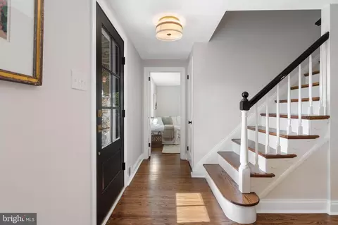 Entry Way - 807 Eagle Rd, Wayne, PA 19087 photo 7 of 17