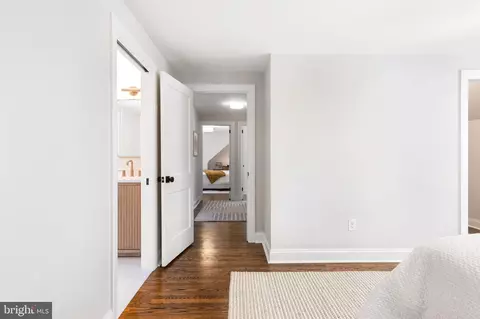 Entry Way - 807 Eagle Rd, Wayne, PA 19087 photo 15 of 17