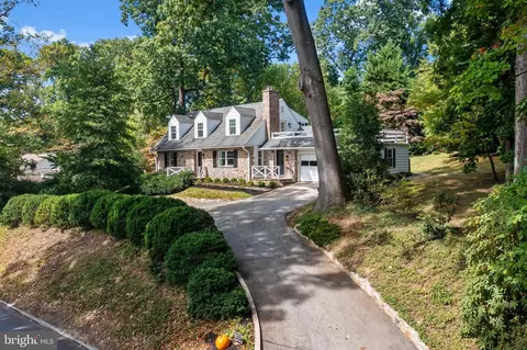 807 Eagle Rd, Wayne, PA 19087
