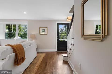 Entry Way - 807 Eagle Rd, Wayne, PA 19087 photo 11 of 17