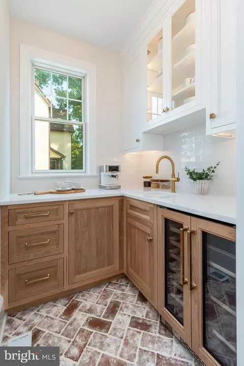 Kitchen - 309 Overhill Rd, Wayne, PA 19087 photo 3 of 3