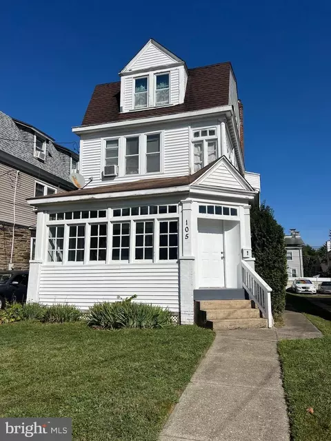 105 W 24th St, Chester, PA 19013