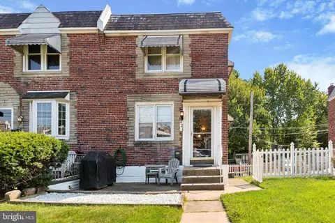 421 Park Dr, Glenolden, PA 19036