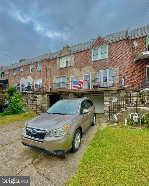 181 Blanchard Rd, Drexel Hill, PA 19026