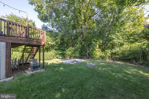 Exterior - 405 Ryanard Rd, Wallingford, PA 19086 photo 6 of 8