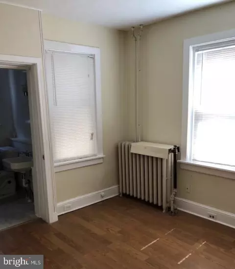1121 Washington Ave, Marcus Hook, PA 19061 photo 8