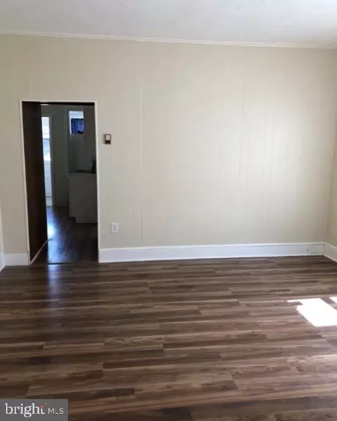 1121 Washington Ave, Marcus Hook, PA 19061 photo 7