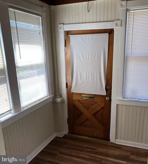 1121 Washington Ave, Marcus Hook, PA 19061 photo 5