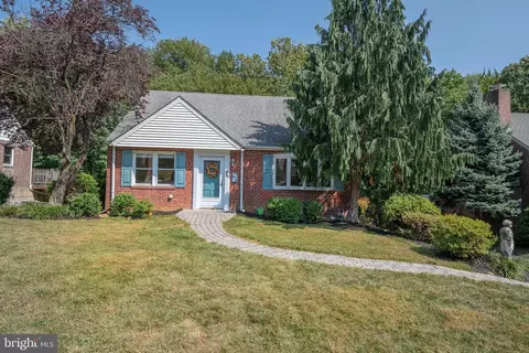 65 Rodmor Rd, Havertown, PA 19083