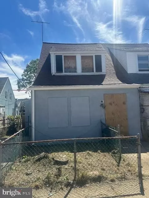 1119 Brown St, Chester, PA 19013