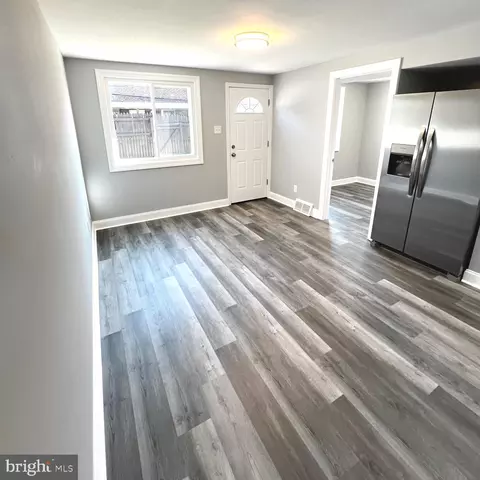 1407 Simpson St, Marcus Hook, PA 19061 photo 9