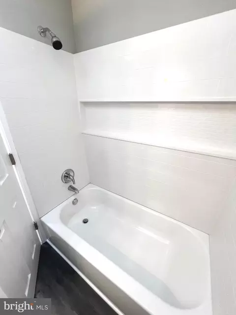 1407 Simpson St, Marcus Hook, PA 19061 photo 24