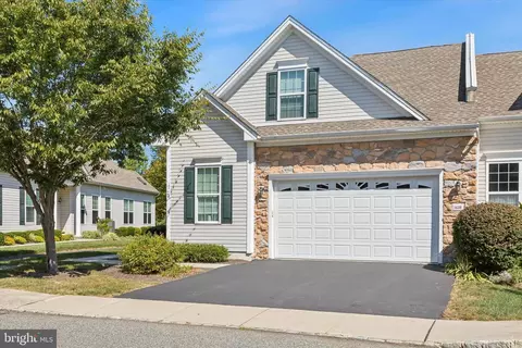 1638 Parkview Ct, Garnet Valley, PA 19060