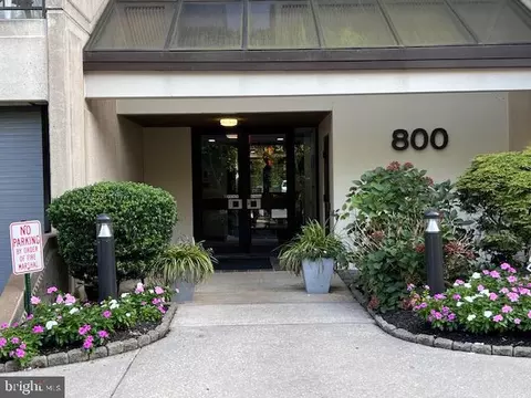 800 Avondale Rd #5-0, Wallingford, PA 19086