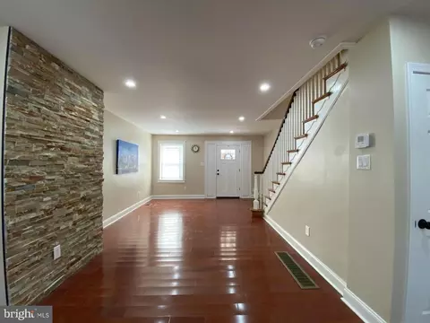 Living - 397 Bayard Rd, Upper Darby, PA 19082 photo 1 of 2