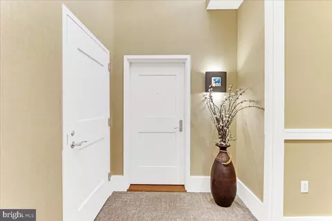 332 Lancaster Ave, Wayne, PA 19087 photo 2