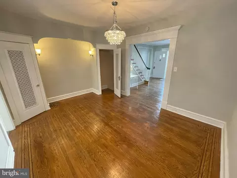 Living - 228 Huntley Rd, Upper Darby, PA 19082 photo 2 of 2