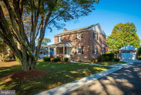 1266 Dill Rd, Havertown, PA 19083