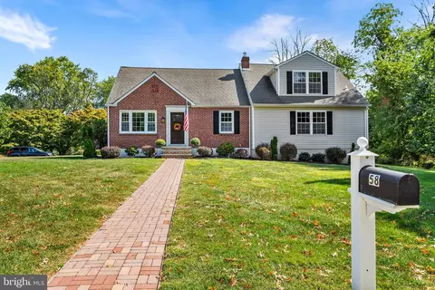 58 Mary Jane Ln, Newtown Square, PA 19073