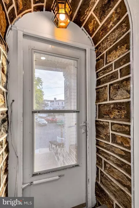 Entry Way - 200 Kingston Rd, Upper Darby, PA 19082 photo 1 of 5