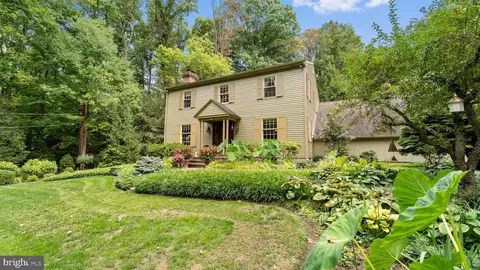 473 Thornton Rd, Thornton, PA 19373