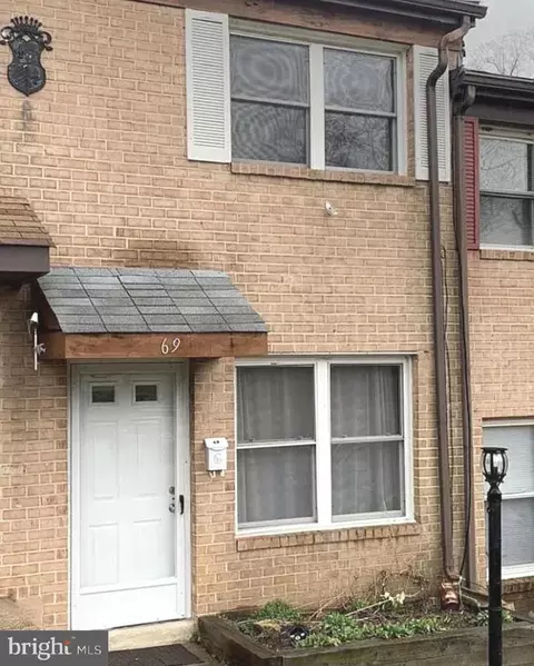 69 Park Vallei Ln #69, Brookhaven, PA 19015
