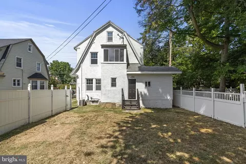 22 E Marshall Rd, Lansdowne, PA 19050 photo 29