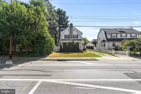 22 E Marshall Rd, Lansdowne, PA 19050 photo 36