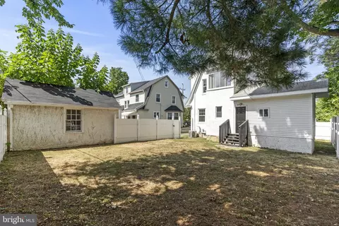 22 E Marshall Rd, Lansdowne, PA 19050 photo 30