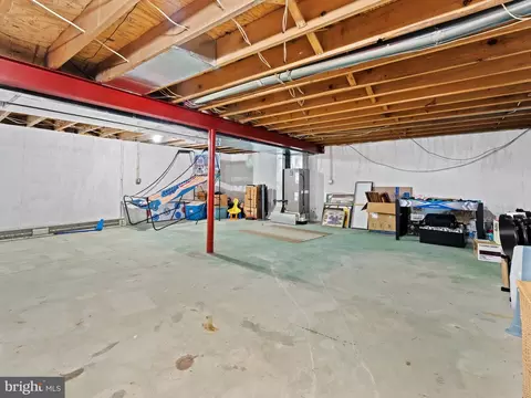 Exterior - 67 Old State Rd, Springfield, PA 19064 photo 4 of 7