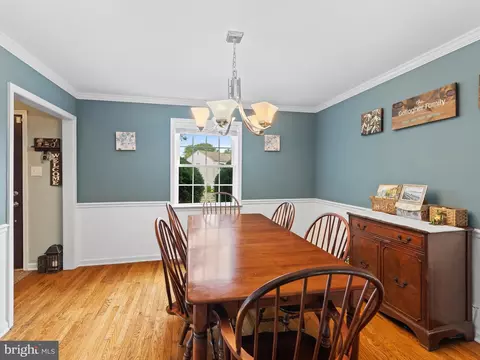 Dining - 67 Old State Rd, Springfield, PA 19064 photo 1 of 2