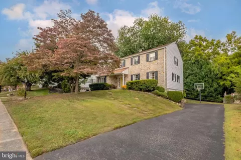 364 Foulke Ln, Springfield, PA 19064
