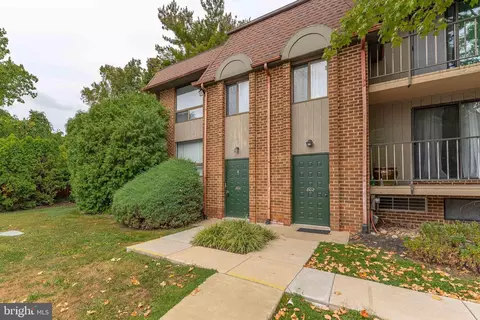 800 B Putnam Blvd #39B, Wallingford, PA 19086