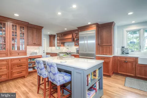 548 N Wayne Ave, Wayne, PA 19087 photo 4