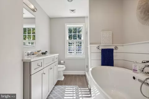 548 N Wayne Ave, Wayne, PA 19087 photo 42