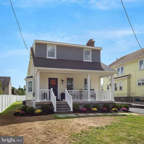 225 Hastings Ave, Havertown, PA 19083