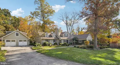709 Eagle Rd, Wayne, PA 19087