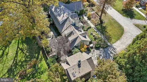View/Area - 709 Eagle Rd, Wayne, PA 19087 photo 10 of 11