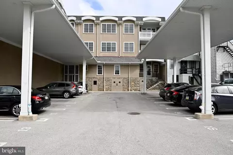 Exterior - 108 E Lancaster Ave #B-2, Wayne, PA 19087 photo 3 of 4