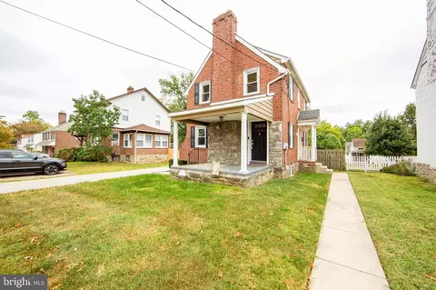 164 W Essex Ave, Lansdowne, PA 19050
