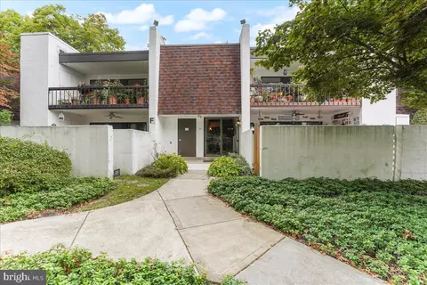 26 Dougherty Blvd #F2, Glen Mills, PA 19342