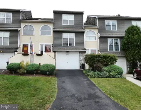 243 Moria Pl #243, Aston, PA 19014