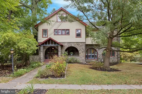 215 Cornell Ave, Swarthmore, PA 19081